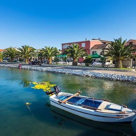 Palm Holiday home Bibinje